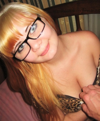 Лариса, 25